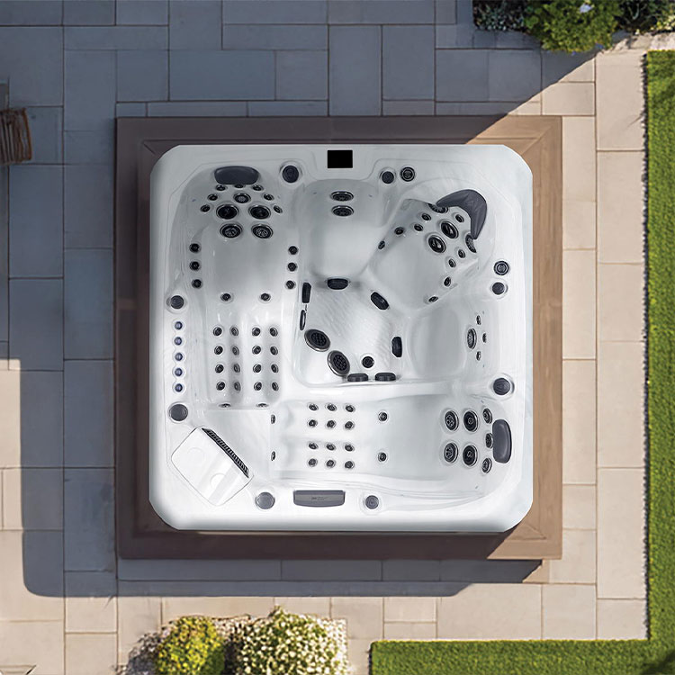Image of Barcelona hot tub