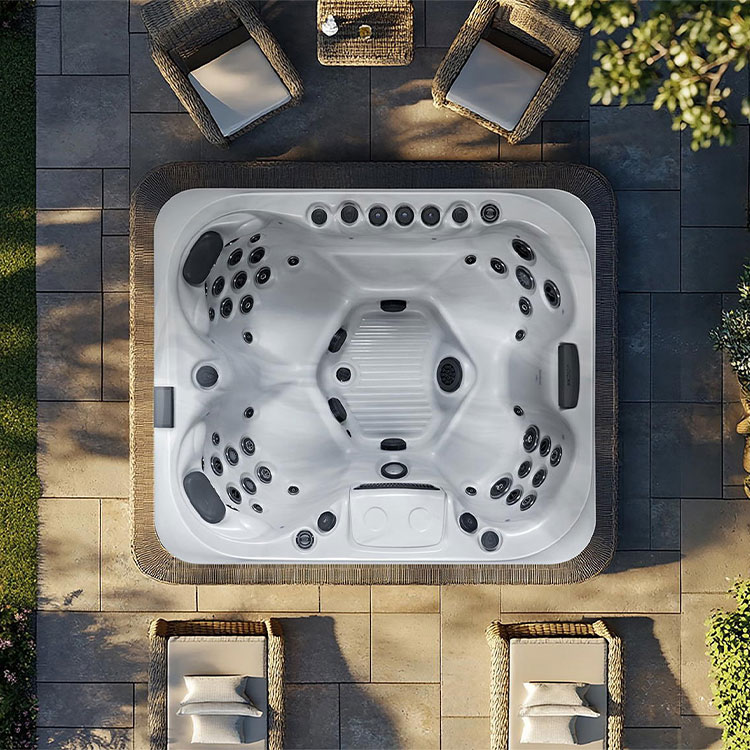Image of Capri hot tub