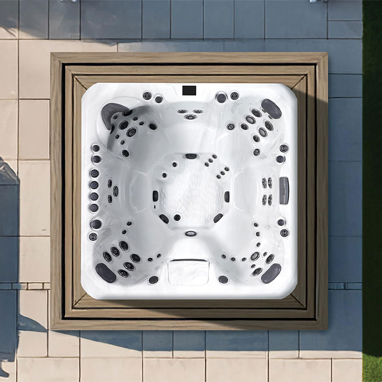 Image of Oslo hot tub